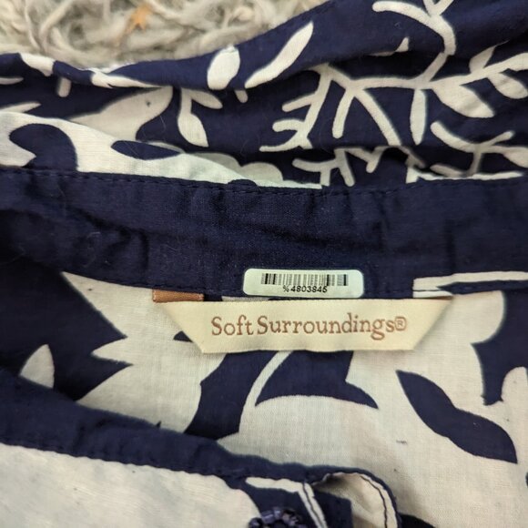 Soft Surroundings Bohemian Blue and White Leaf Print Beaded Tunic With Pockets - Picture 5 of 7